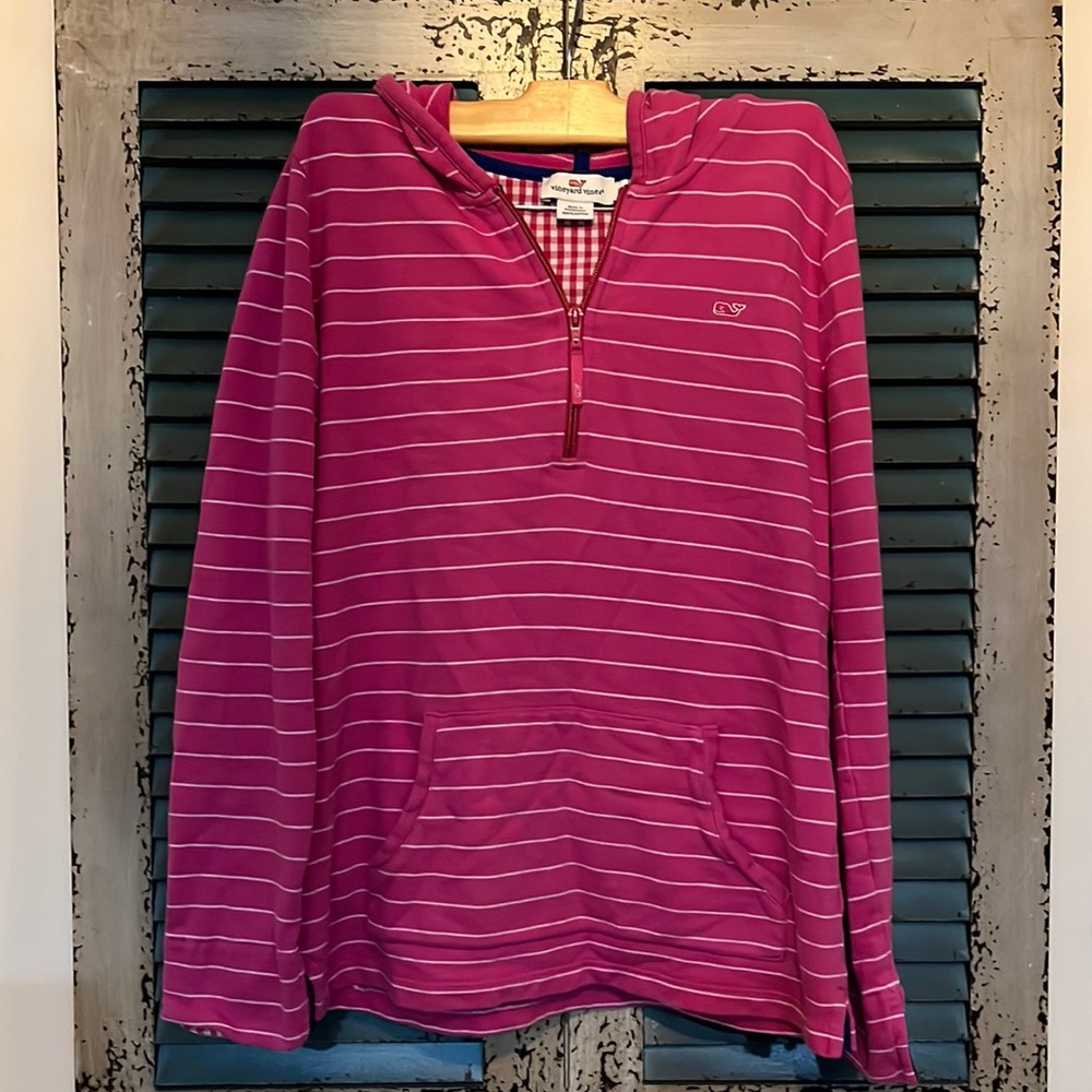 Vineyard vines light material hoodie size XS